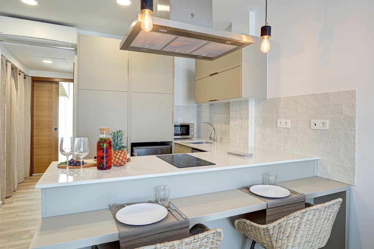 Jable Suites Apartamentos De Lujo En El Centro Corralejo Buitenkant foto