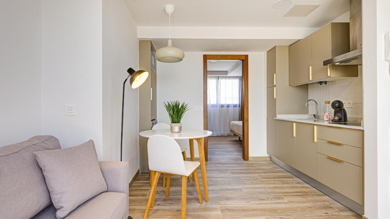 Jable Suites Apartamentos De Lujo En El Centro Corralejo Buitenkant foto
