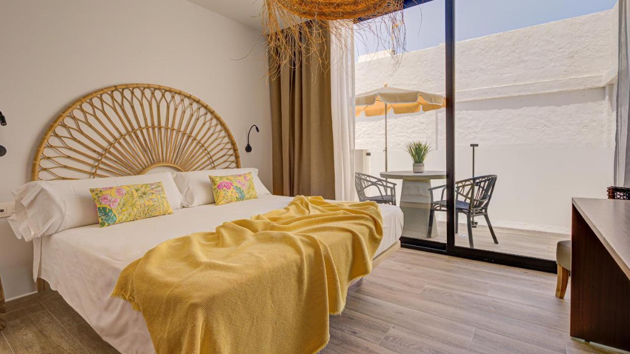 Jable Suites Apartamentos De Lujo En El Centro Corralejo Buitenkant foto